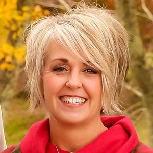 Meet your Posher, Pamela dawn